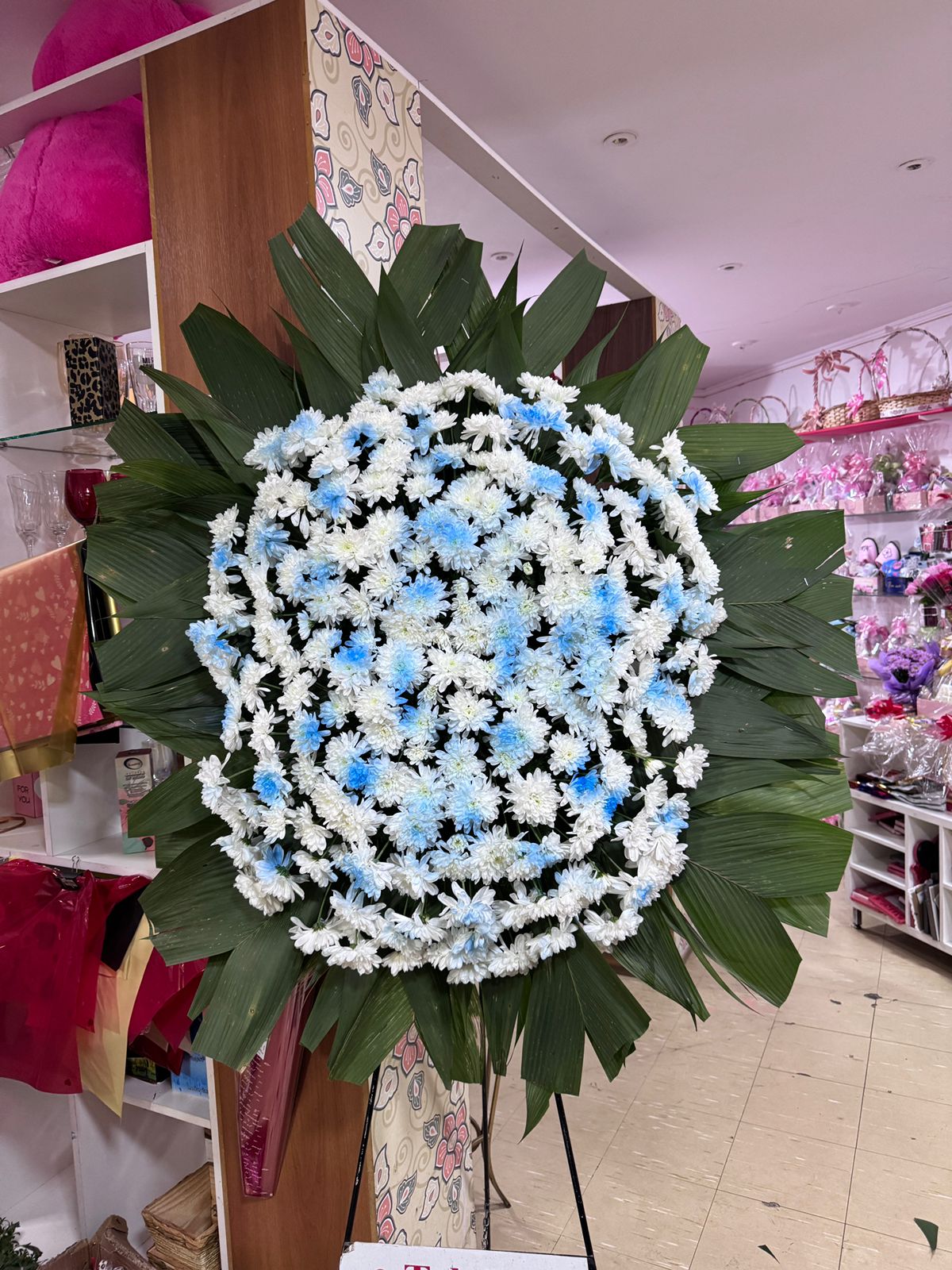 Coroa de flores para velório em Rondonópolis